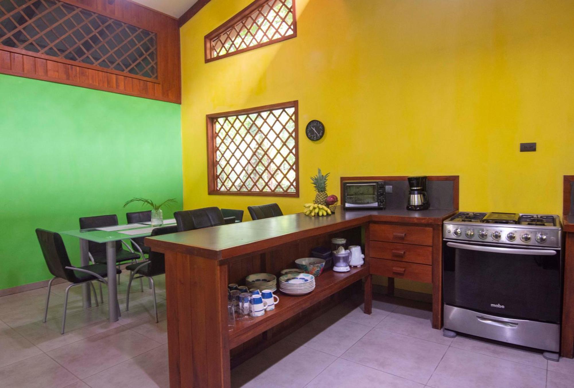 Hotel Casa Merlin Puerto Viejo de Talamanca Zimmer foto
