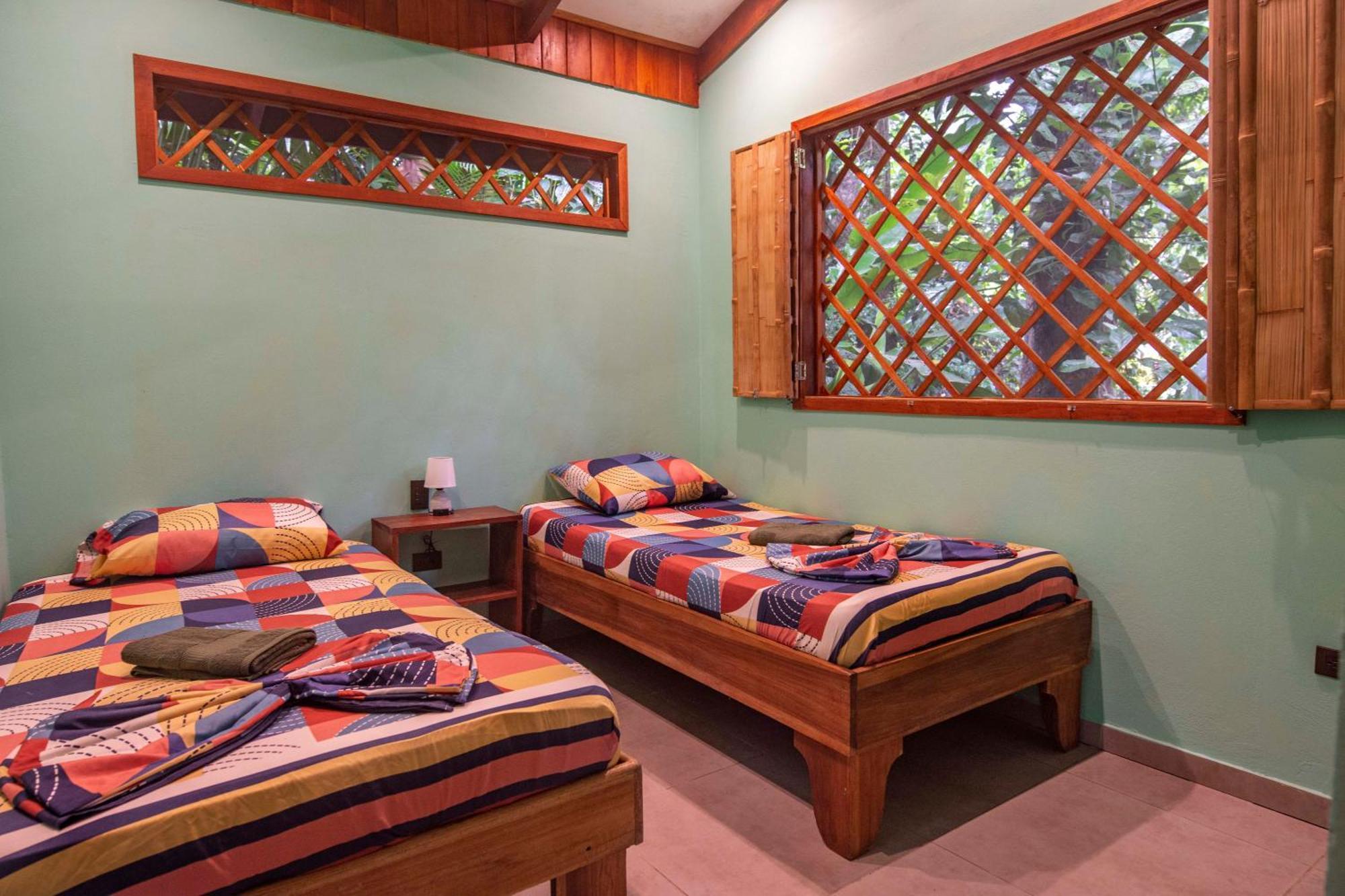 Hotel Casa Merlin Puerto Viejo de Talamanca Zimmer foto